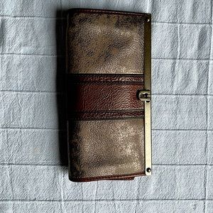 Fossil clutch. Excellent condition